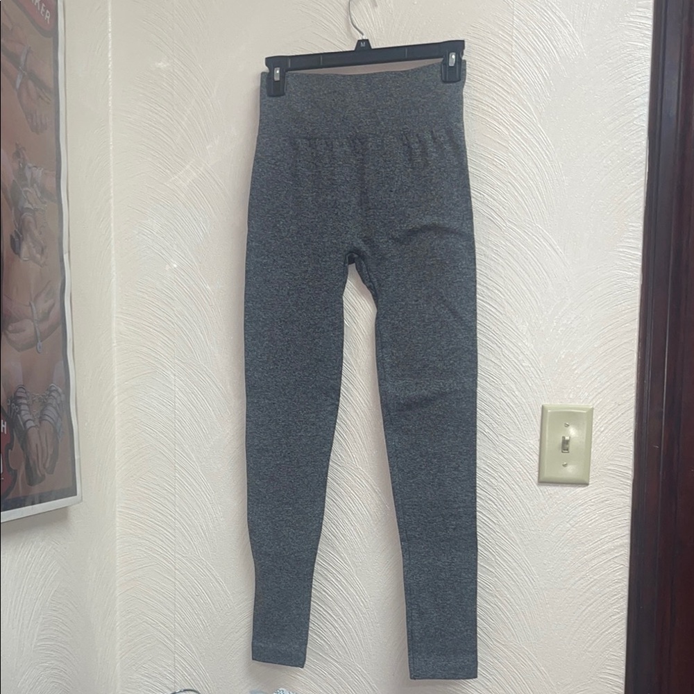 Gray High-Waisted Athletic Leggings